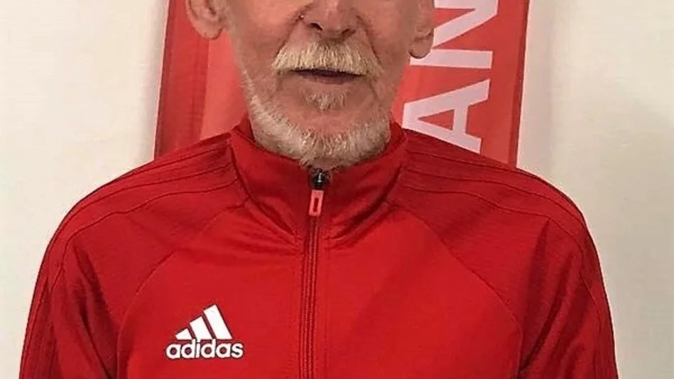 Sparreholmsbon Tommy Eriksson blev coach för SIBK:s damer – tack vare Facebook.