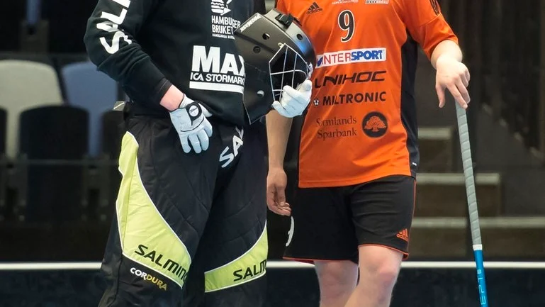 Målvakten Oskar-Viking Tjernberg är sista man in i Onyx trupp för säsongen 2018/19.