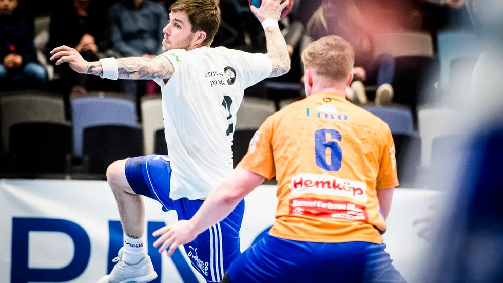 Simon Skuthälla.