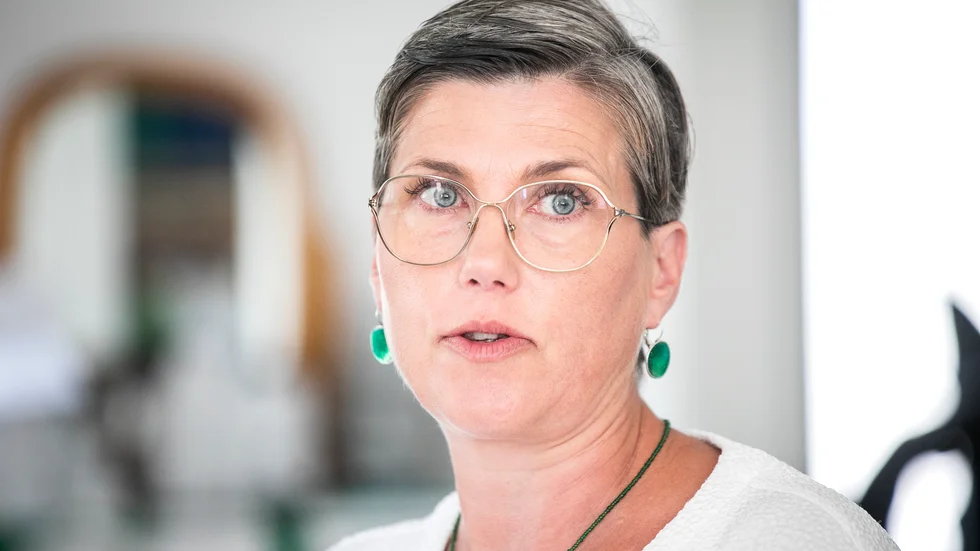 Eva Ahlin (C).