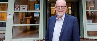 Politikern: "Vi kan inte påverka förkylning, benbrott och cancer" – Kommunstyrelsen satsar på konsulttjänst för att spara miljoner på lägre sjukfrånvaro