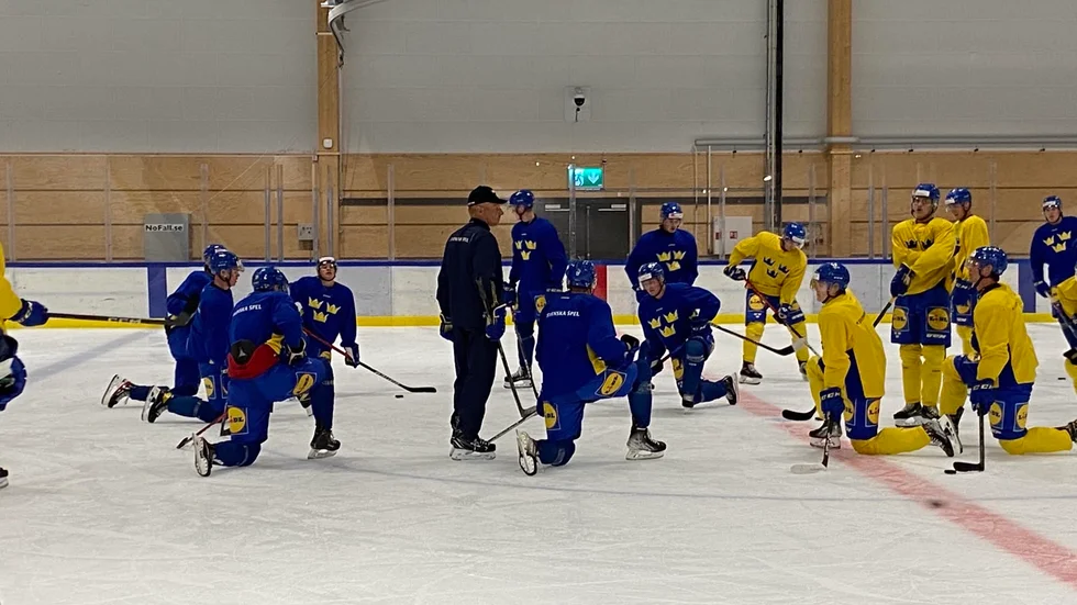 Första lägret för säsongen hålls i Enköping. 