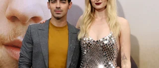 Joe Jonas och Sophie Turner i bebislycka