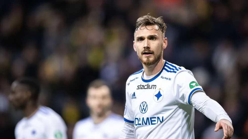 Linus Wahlqvist Egnell kallas in i landslagstruppen.