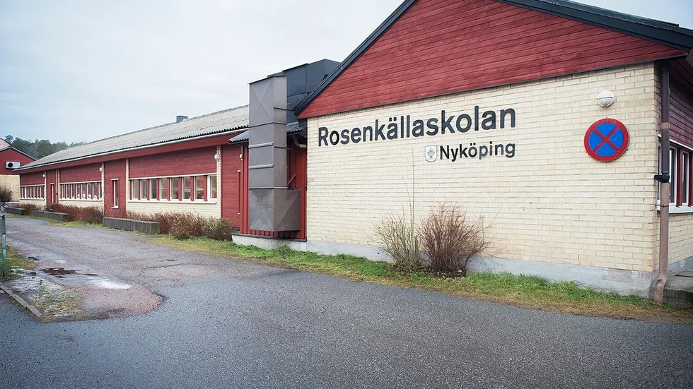 Rosenkällaskolan blir 3-6-skola från och med hösten 2019 och Stenkullaskolan blir F-2-skola.