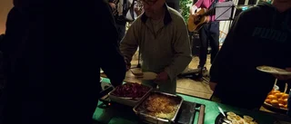 Träffpunkten ordnar julbord för sina gäster