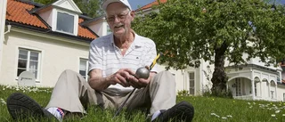 Liraren som spelar golf och dansar