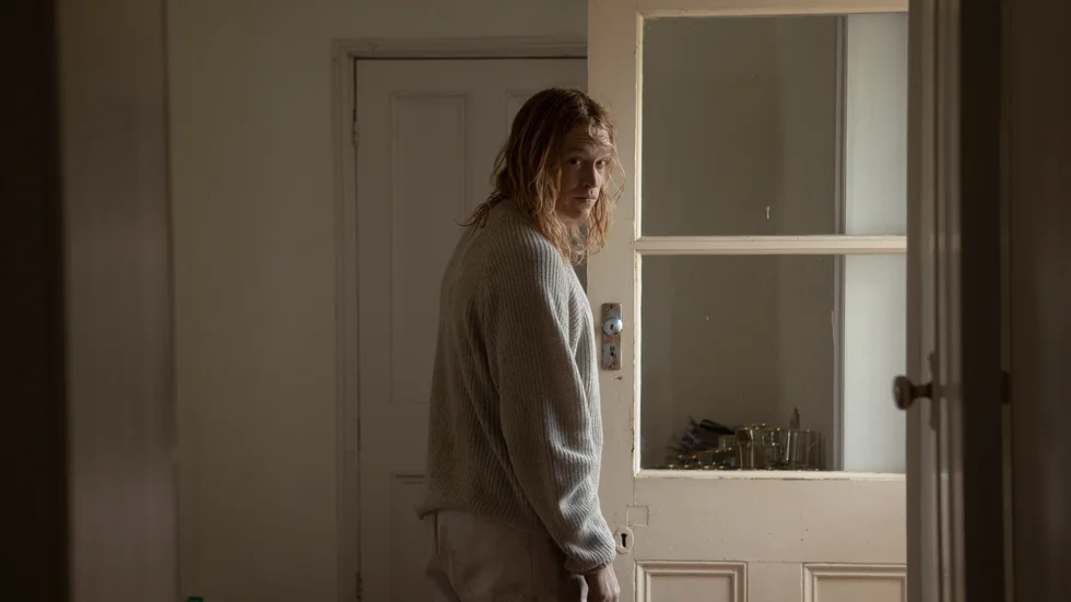 Caleb Landry Jones spelar massmördaren Martin Bryant i "Nitram". 