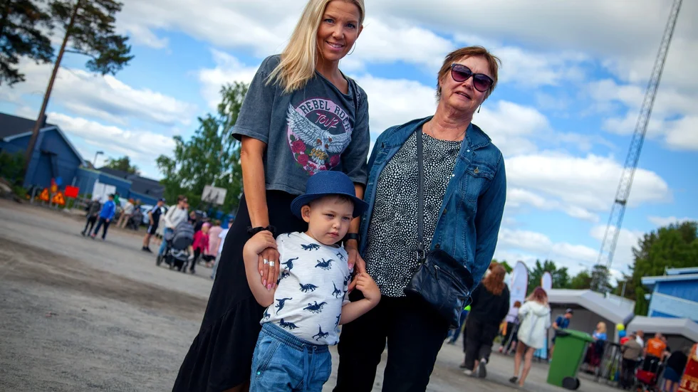 Teresia Müller besökte Fetfredag tillsammans med Tim Müller och Margareta Müller.De tycker det är roligt att det äntligen finns event igen. Tim var mest sugen på att hoppa hoppborg. 