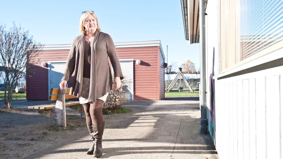 "Det är klart att barnen ska kunna vara ute och leka på gården. Men vi har nu haft en bra dialog med byggbolaget för att lösa problemet", säger Anne Hedlund, förskolechef för Sjöstugan.