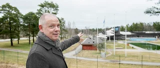 Helomvändning för resecentrum (april, april)
