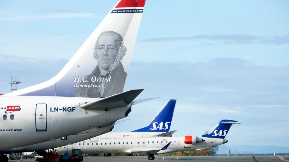 SAS, Norwegian och Widerøe påverkas när flygtekniker lägger ner arbetet. Arkivbild.