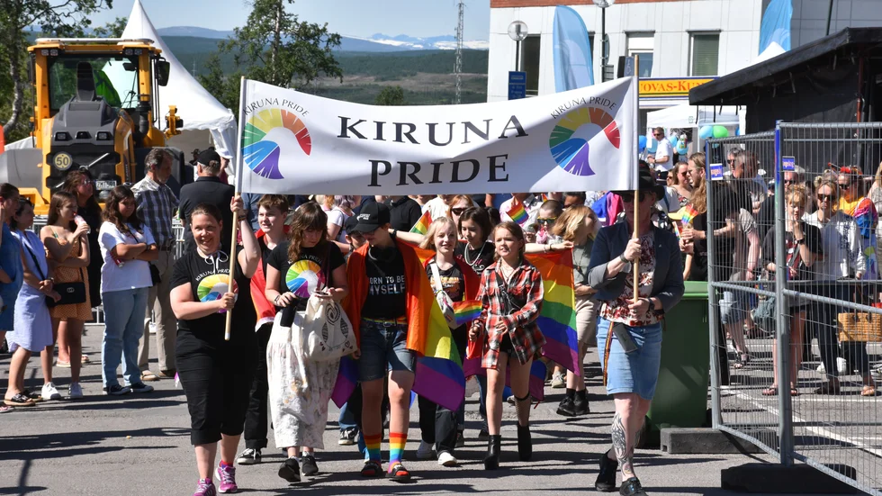 Prideparaden fick avsluta invigningen av Kirunafestivalen 2022.