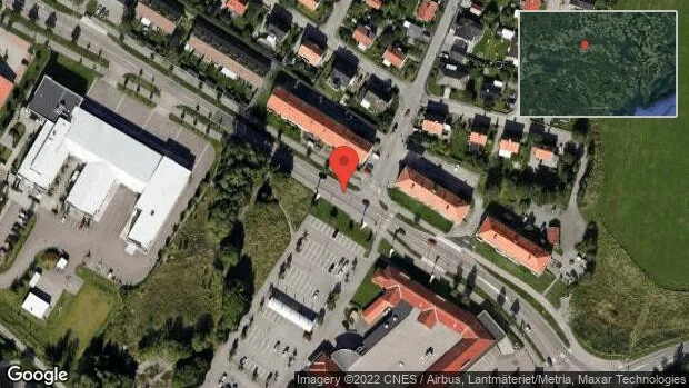 Stopp på väg 53 på grund av trafikolycka med flera fordon