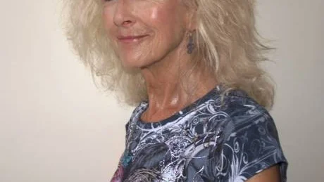 Något tal om pensionering är det inte för musikern Merit Hemmingson. "Ordet som börjar på p tar jag inte i min mun", säger hon.Foto: Privat