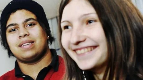Alex Eckerbom och Irina Telisova är kreativa gymnasieungdomar som har affärsidéer I somras genomgick de utbildning som entreprenörer på Campus i Västervik.Foto: Ellen Nielsen-Kindstrand