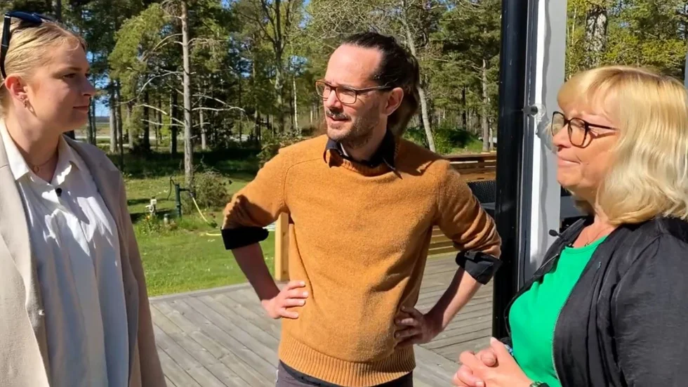 Cissi & Simon hälsar på hemma hos Eva Nypelius (C).