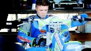 Ingen lycka. Västervik Speedways Peter Ljung tog bara fyra poäng på fem heat i EM-finalen i italienska Lonigo.               Foto: ANDERS LILJEGREN