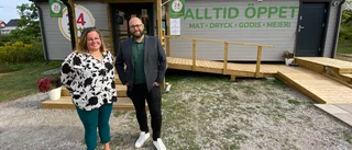 Nyöppnade butiken i Marmorbyn är redan bygdens centrum – "Vi har haft kö utanför med folk som vill ställa frågor"