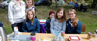 Storbak gav pengar till scoutresa