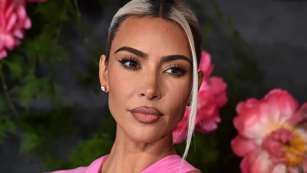 Kim Kardashian bygger på karriären som skådespelare med en roll i "American horror story".