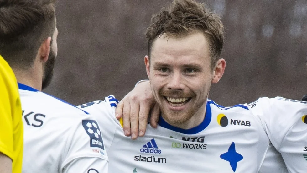 Nu står det klart att Jonatan Vikström lämnar IFK Luleå.
