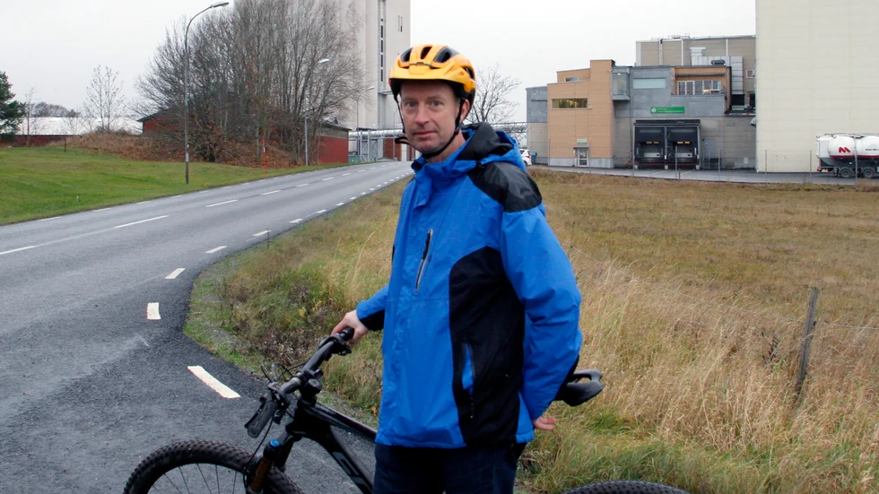 Esbjörn Eriksson skrev redan 2020 ett medborgarförslag om trafiksituationen före och efter Gorsingeholm, där han bor. I torsdags inträffade en dödsolycka i närområdet.