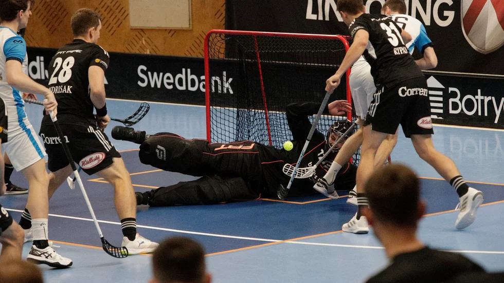 Gustav Jansson gjorde sin målvaktsdebut när Libk föll med 3-5 hemma mot Kalmarsund. 