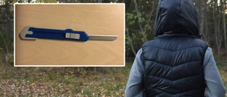 Flicka knivhotades av klasskamrat – vågar inte gå till skolan • Rektorn lägger över ansvaret: ”Säkerhet och trygghet är två olika saker”