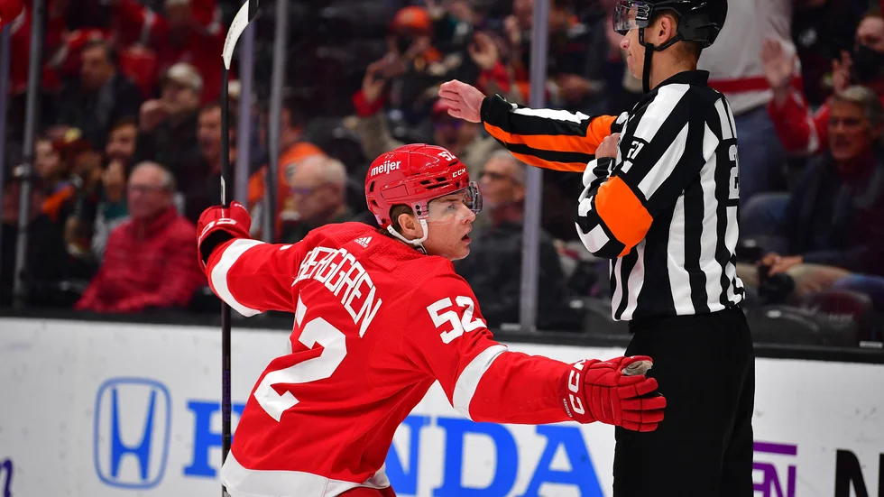 I sin tredje NHL-match kom karriärens första NHL-mål för Jonatan Berggren.