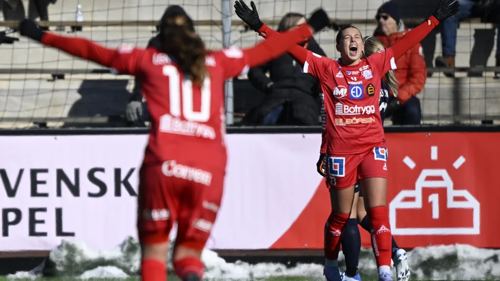 Jubel för Cornelia Kapocs. Men kvitteringen kom för Rosengård mot LFC.