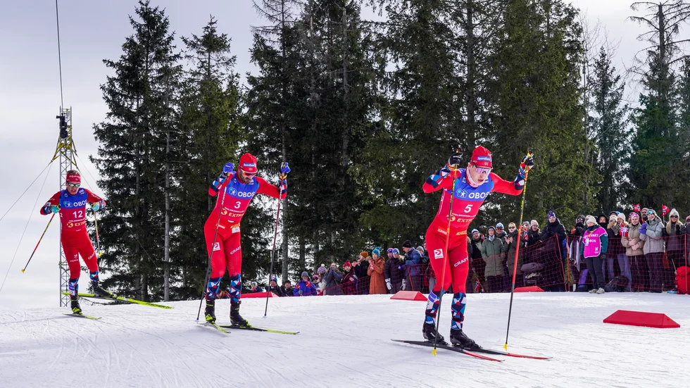 Det var idel norskt i toppen av herrarnas femmil i Holmenkollen.