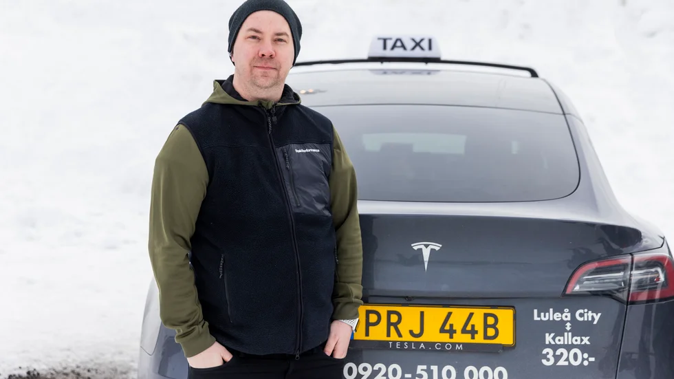 Nicklas Forsberg, en av delägarna i Luleå miljötaxi.