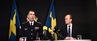 ÖB vill inte stänga dörren för kärnvapen