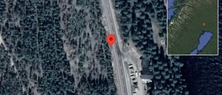 Singelolycka på E10 - helt stopp i ett körfält