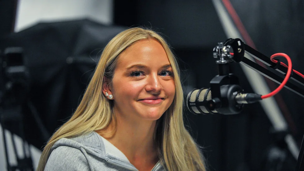 Efter många om och men har17-åriga landslagsspelaren Selma Åström nu bestämt sig hur framtiden ser ut.
