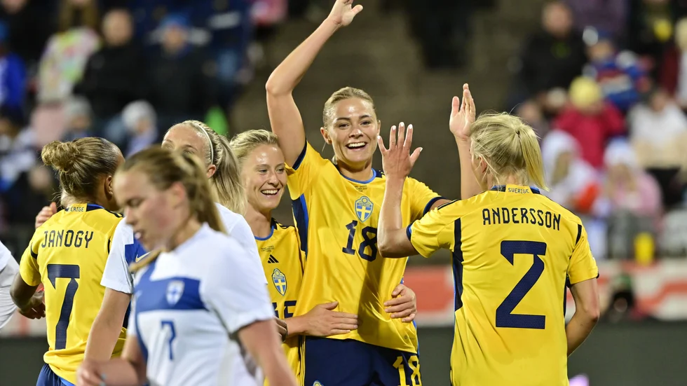 Sveriges fotbollsdamer kommer att spela Nations League från och med nästa år. Arkivbild.
