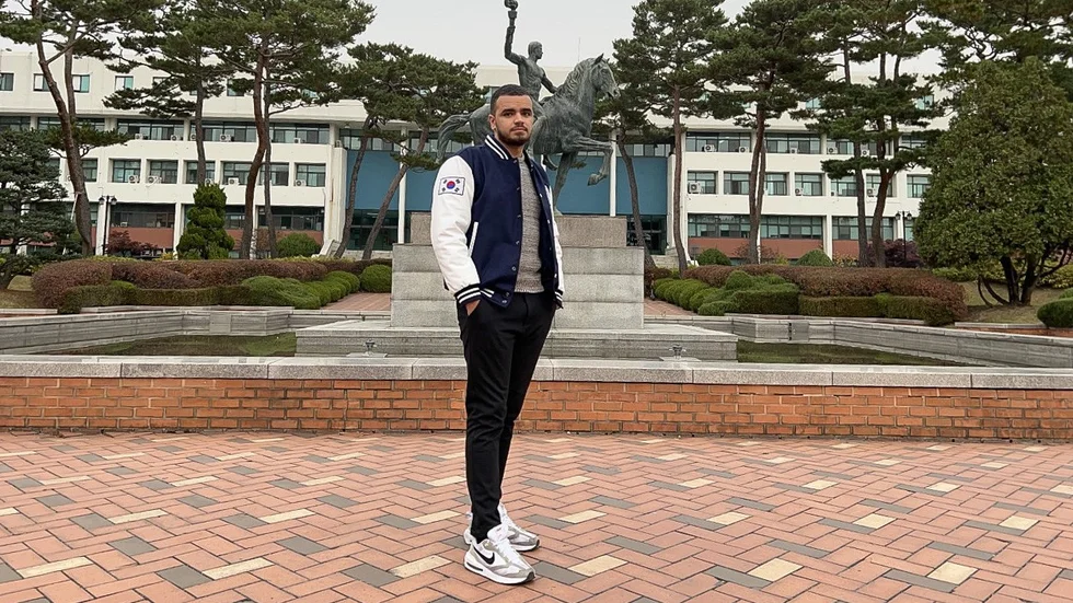 Ahmad Mufleh, utbytesstudent i Seoul, Sydkorea hade önskat att Luleå tekniska universitet hade hört av sig efter trängselolyckan. "Det hade känts bra om skolan hört av sig", säger han.