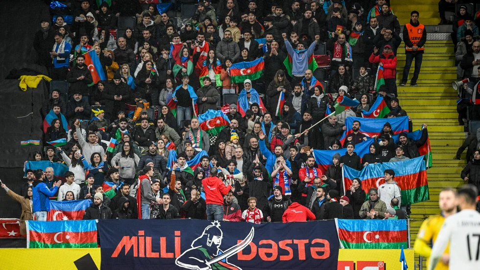 Azerbajdzjans klack på Friends.