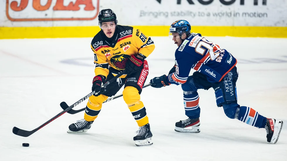 Julius Honka.