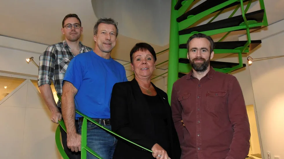 Skolan möter branschen. Oskar Eriksson och Jan Engman från MAF jobbar nära med Anna Nilsson och Jonas Engman från Teknikcollege.