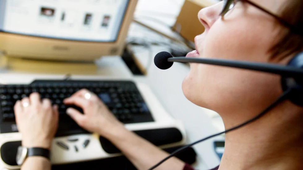 Jobben handlar om att svara på frågor via telefon.