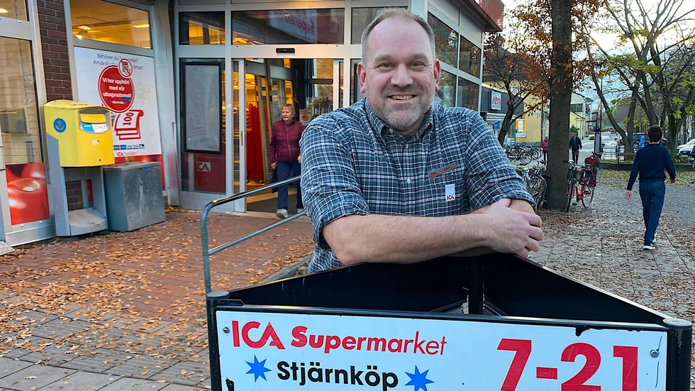 "Vi blir överösta av frågor om flytten av kunderna och det känns trevligt att intresset är så stort", säger Johan Lindblom vid Ica Stjärnköp som ska driva nya butiken Ica Supermarket Westerlund som öppnar i april på Lillsidan.