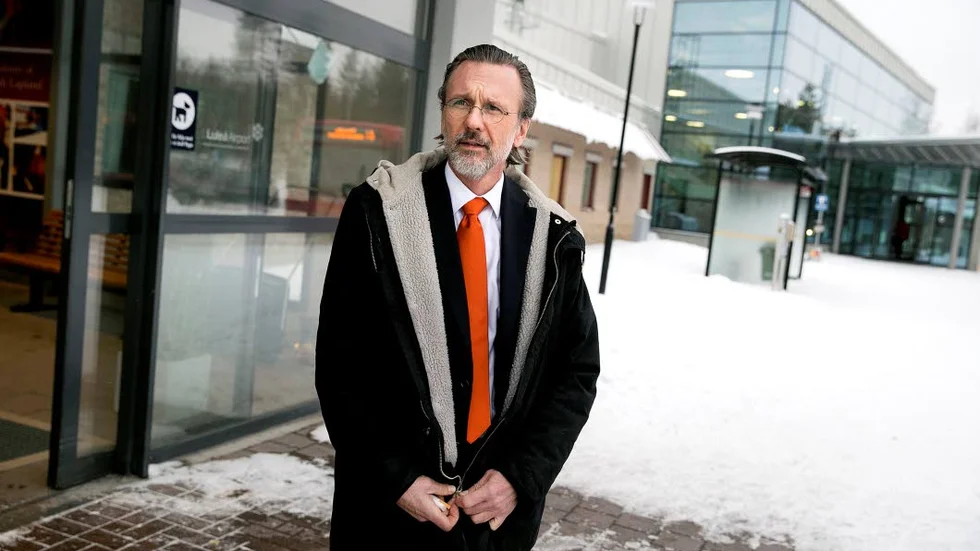 Thomas Olsson företräder styckmordsdömde Kristoffer Johansson under hovrättsförhandling.