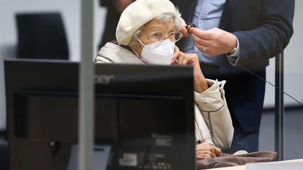 Irmgard Furchner som dömts för medhjälp till mord på tusentals människor under Förintelsen överklagar sin dom. Arkivbild.