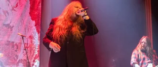 När vi har tröttnat på jultomten vill vi ha Mattias Alkberg