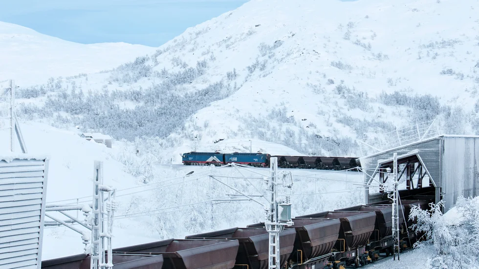 Hoten mot LKAB:s transporter efter Malmbanan är flera. Järnvägens dåliga skick, ökad trafik och det stundande åtgärdsarbete som planeras är samtliga faktorer som i slutändan kan leda till permitteringar, enligt Niklas Johansson.