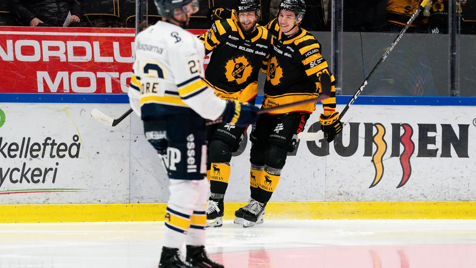 SHL-rekordet för antal vinster är tangerat. AIK gav inte HV 71 en chans och vann med 7–2.