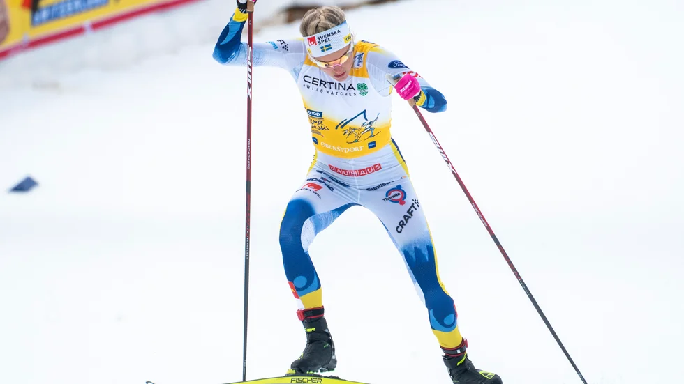 Frida Karlsson, 23, under Tour de Ski.