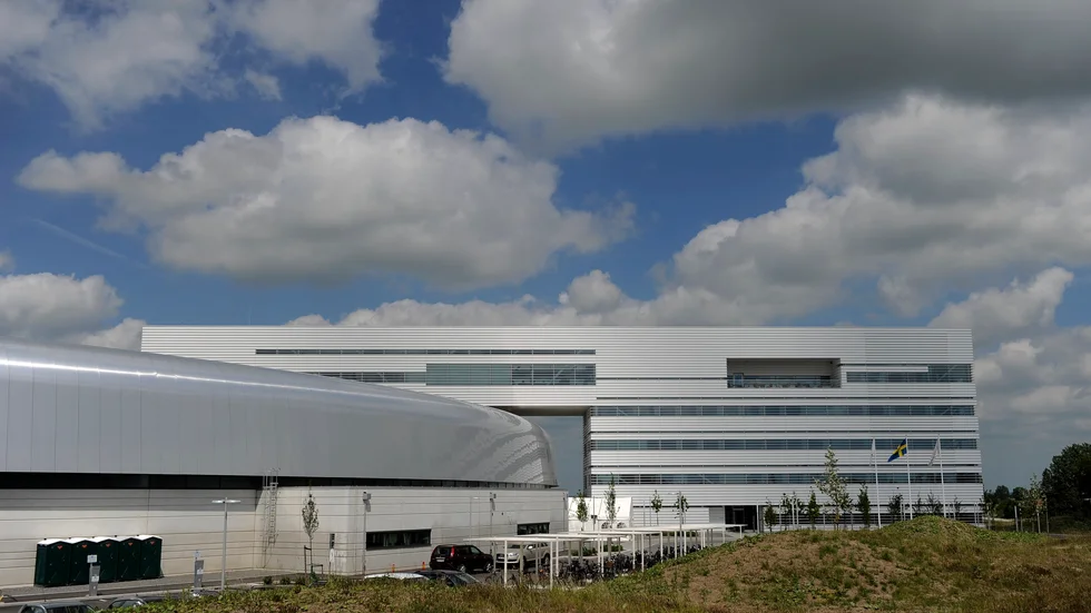 Max IV-laboratoriet, en av Sveriges hittills största forskningsanläggningar, riskerar en elnota på 70 miljoner kronor 2023. Arkivbild.